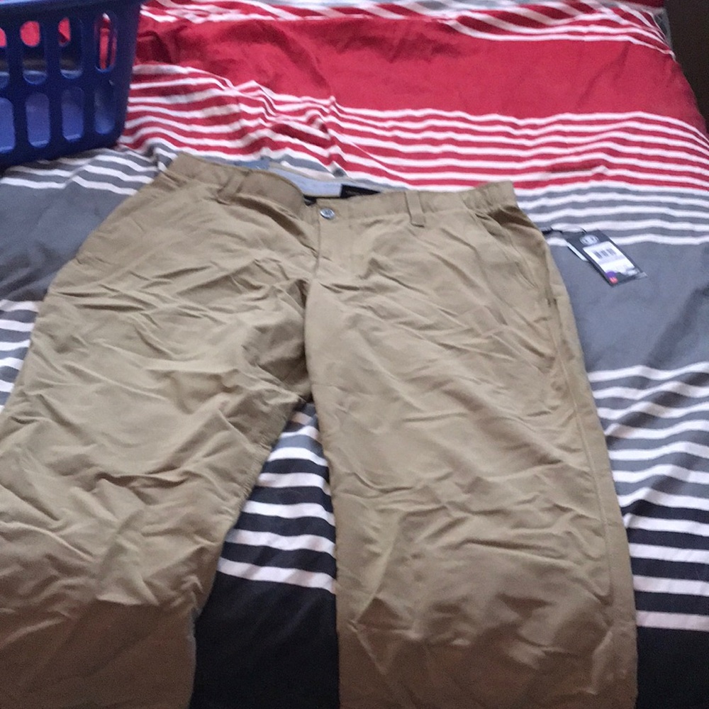 Under armor kaki pants